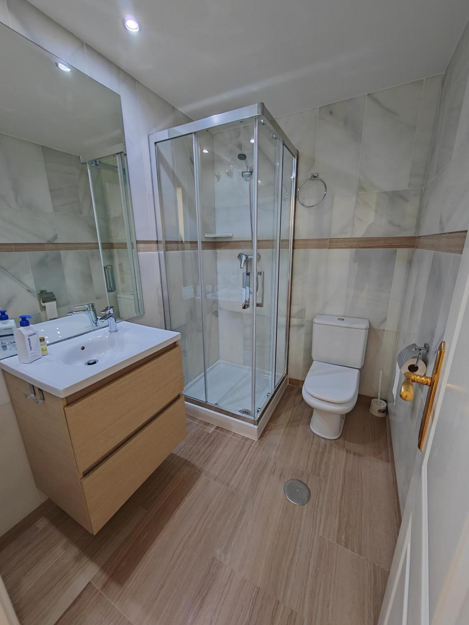 Cozy Corner 2 Bedroom Apartment On New Island Complex In Marina Harbour Benalmádena Esterno foto
